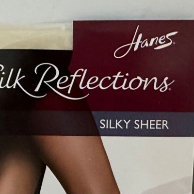Hanes Silk Reflections Pantyhose Size CD Pearl & Natural New 717 OB260