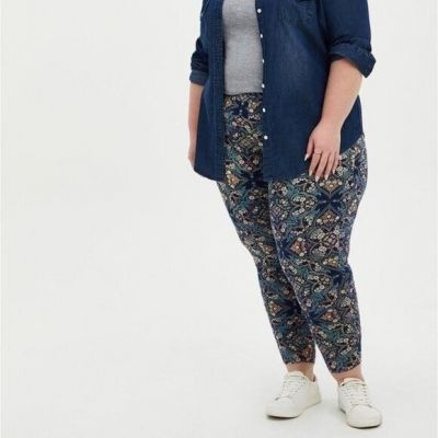 Torrid Leggings 0X (L) Blue Medallion Floral Full Length Premium Pants Boho NWT