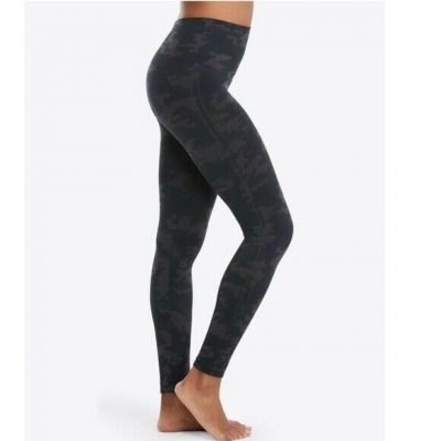 NWT SPANX LOOK AT ME NOW SEAMLESS LEGGING BLACK CAMO FL3515 SZ-1X