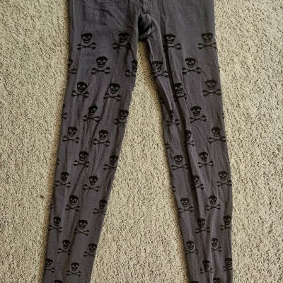 Snag Tights - Short F - Skullz Opaque Gray Skull Plus Size Halloween Tights