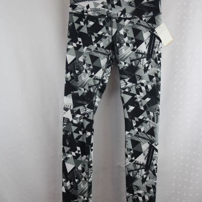 NWT Reebok Women's Black/White Abstract Pattern Ankle Legging SZ S