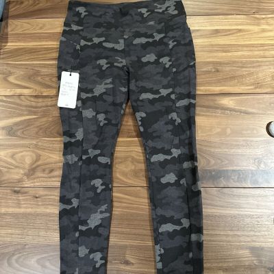 Cabi NWT ATC Leggings, Black Gray Camo, Size:L Spring ‘20 #3931 ($109)