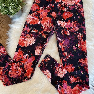 Fabletics Salar Impasto Red Purple Pink Workout Powerhold Legging Floral Sz M