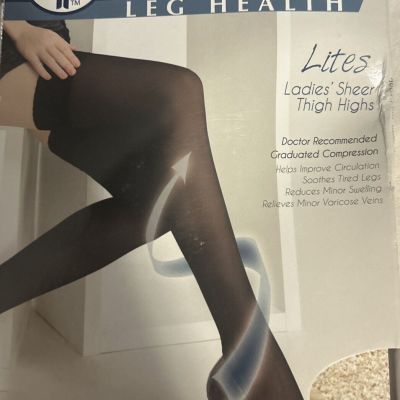 Truform Leg Health Lites Sheer Beige Knee Highs (medium) Damaged Box