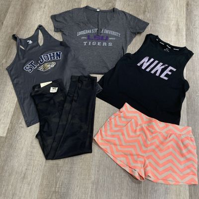 Women’s Tanks And Leggings Lot Nike Aéropostale Size Medium & Large