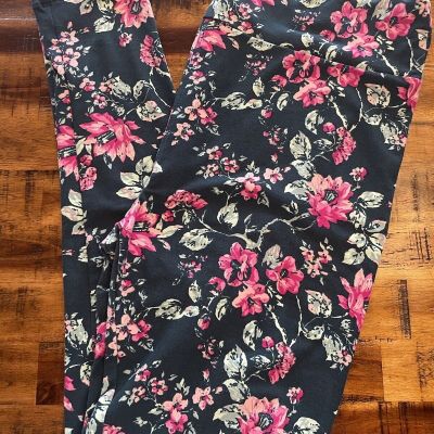 TC LuLaRoe Tall & Curvy Leggings