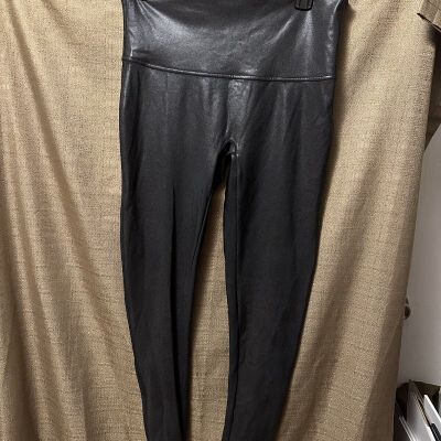 Spanx Woman’s Faux Leather Black Shimmer Leggings Size 1X 25” Inseam