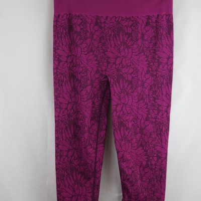 Fabletics Women's Fuchsia Floral Jacquard Capri Leggings sz L