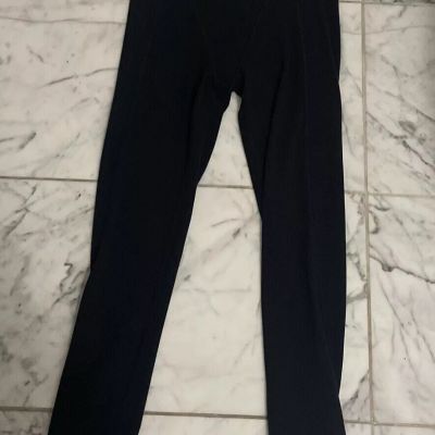 TNaction Woman’s Small Black Leggings