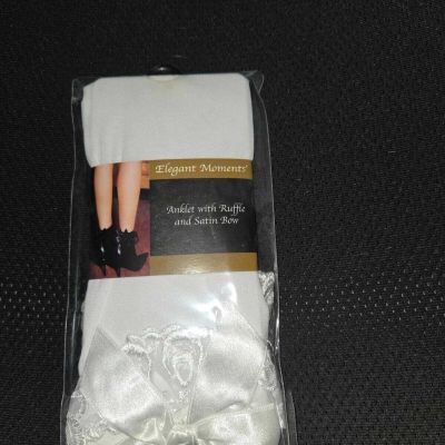 Elegant Moments Anklet with Ruffle and Satin Bow - White - New in Package