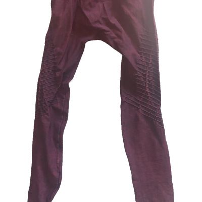 Nikibiki Women's Fitted textured leggings One Size  Maroon Style# NB7477