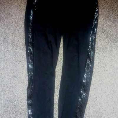 Torrid Sz 2 Black leggings ankle length sequined Poly Spandex ankle length