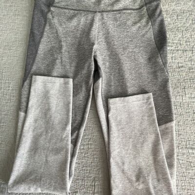 NWOT! OUTDOOR VOICES MEDIUM GREY COLOR BLOCKED LEGGINGS - LADIES SIZE M