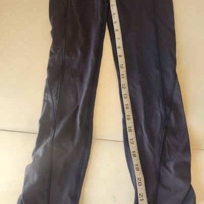 Lululemon Leggings Navy Blue Size 4.