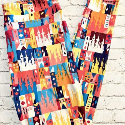 LuLaRoe Leggings Princess Castle Disney World Tall & Curvy TC