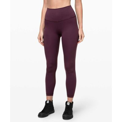 Lululemon Size 6 Wunder Under High Rise Leggings in Dark Purple