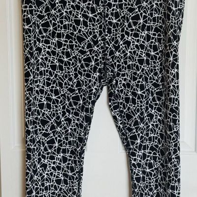 Diane Von Furstenberg For Target Cracked Glass B/W Leggings Plus Sz 1X NWOT