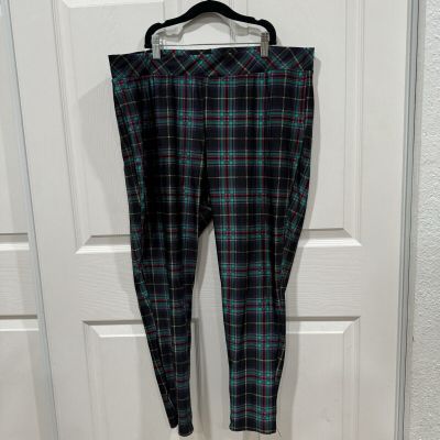 Torrid Size 3 Black Green Red Plaid Leggings Pants Cropped Nylon