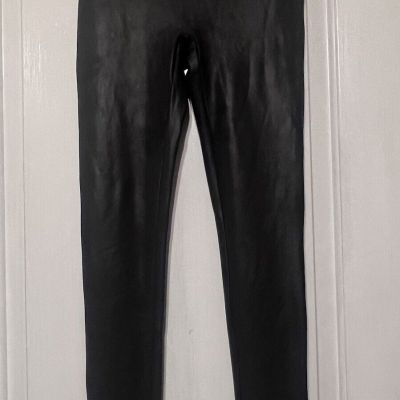 SPANX 2437  Women’s Faux Leather Black Shiny Leggings Medium