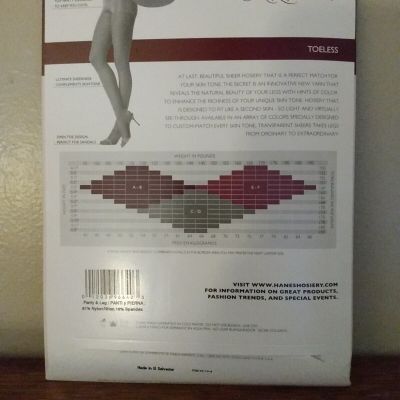 Vintage Hanes Silk Reflection Transparent Shear Toeless Pantyhose Size AB Light