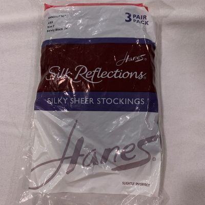 Hanes Womens Silk Reflection Silky Sheer Stockings Size 2