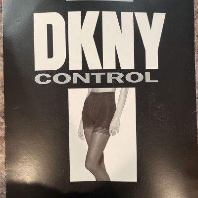 DKNY Control Silky Sheer Ultimate Toner Pantyhose TALL Style G29 Buff Tint