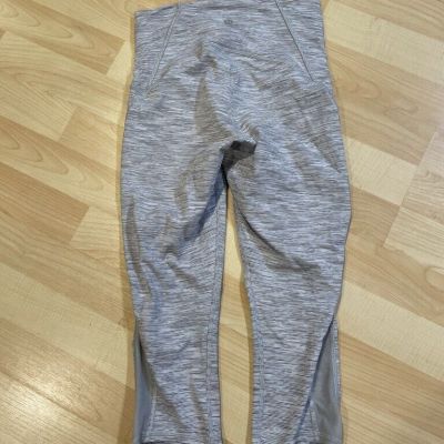 Lululemon Soulcycle Gray Crop Space Dye Mesh Luxtreme Size 4