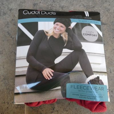 Cuddl Duds -Red SZ M Fleecewear with Stretch Warm Leggings Cranberry Open Pack